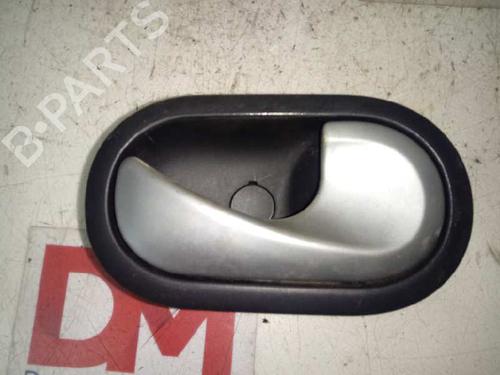 Used Front right interior door handle RENAULT CLIO III (BR0/1, CR0/1) [2005-2014]  30370979