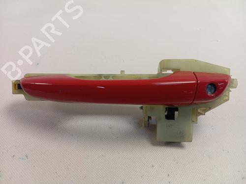 Used Front left exterior door handle HYUNDAI i30 (PDE, PD, PDEN) [2016-2026]  31641939