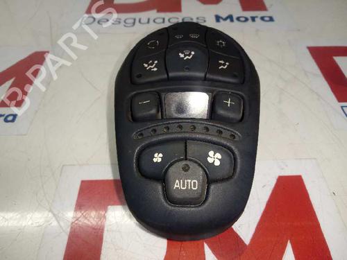 Used Climate control RENAULT ESPACE III (JE0_) 2.2 dCi (JE0K) (130 hp) 16327555