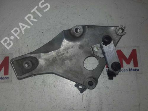 Used Engine mount BMW 1 (E87) 120 d (177 hp) 12836745