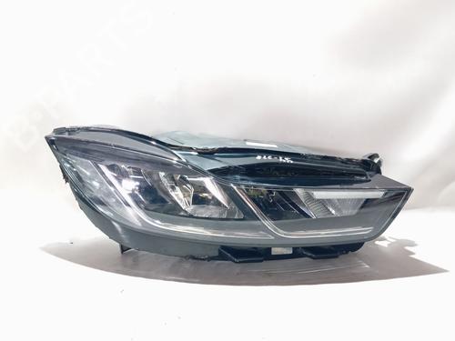 right-headlight-jaguar-i-pace-x590-2018-40104976 main image