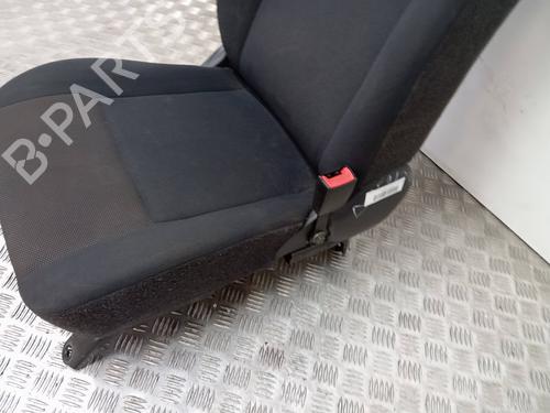 Right front seat NISSAN NV200 / EVALIA Bus  | BP19122254C16 