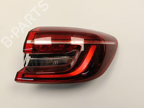 right-taillight-renault-clio-v-b7_-2019-32361926 main image