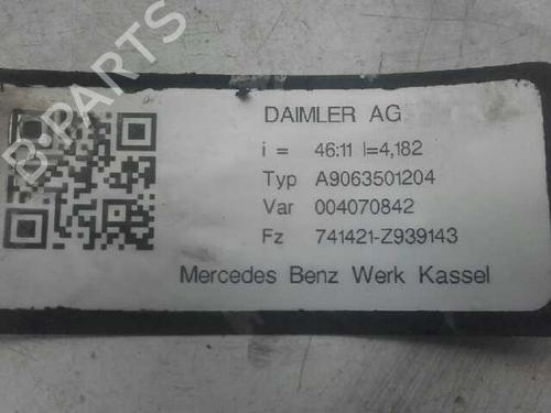 Used Rear differential Rear differential MERCEDES-BENZ SPRINTER 3-t Bus (B906) 224 (906.713) (258 hp) 40103193 40103193