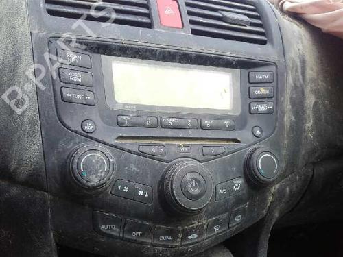Used Radio HONDA ACCORD VII (CL, CN) 2.2 i-CTDi (CN1) (140 hp) 12634727