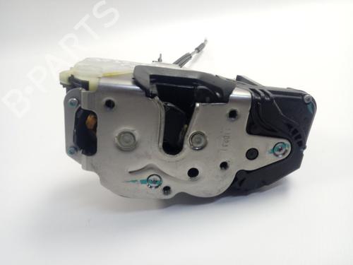 Used Front right lock CHEVROLET ORLANDO (J309) 2.0 D (131 hp) 19019614