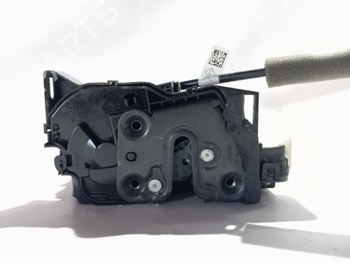 venstre-fortil-las-renault-megane-iv-hatchback-b9amn_-2015-36421737 main image