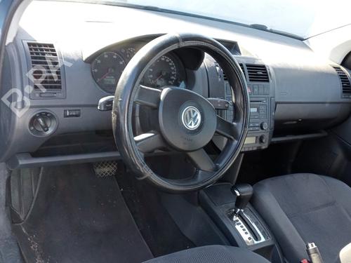 Tailgate lock VW POLO IV (9N_, 9A_)  | BP16887239C101 