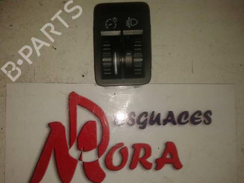 Forlygtekontakt VW PASSAT B6 (3C2) 2.0 TDI 16V (140 hp) 16778995