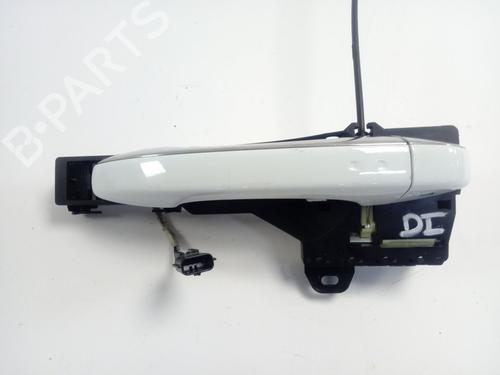Venstre foran utvendig håndtak RENAULT MEGANE IV Hatchback (B9A/M/N_) 1.5 Blue dCi 95 (B9A2, B9A6) (95 hp) 19111607