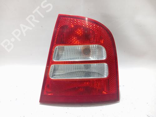 Used Right taillight SKODA OCTAVIA I (1U2) [1996-2010]  30685007