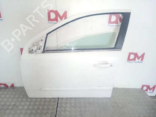 Used Left front door OPEL ASTRA H (A04) [2004-2014]  12653821