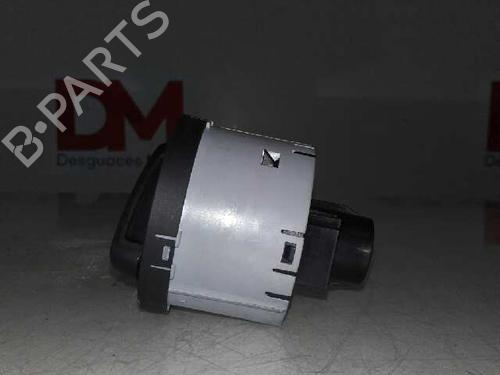 Used Headlight switch SKODA OCTAVIA III (5E3, NL3, NR3) 2.0 TDI RS (184 hp) 16889698