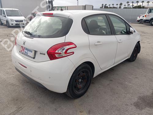 Engine PEUGEOT 208 I (CA_, CC_) 1.2 VTI 82 | BP32468504M1