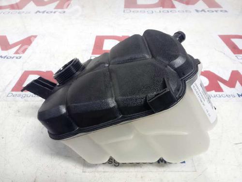 Used Expansion tank VOLVO XC70 I Cross Country (295) D5 AWD (185 hp) 12668219