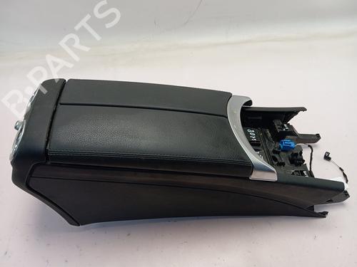 armrest-center-console-mercedes-benz-c-class-t-model-s205-2014-2015-2016-2017-2018-2019-2020-2021-2022-2023-32110167 main image