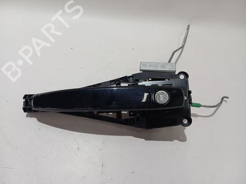 Used Front left exterior door handle OPEL ASTRA J Sports Tourer (P10) [2010-2015]  30374081