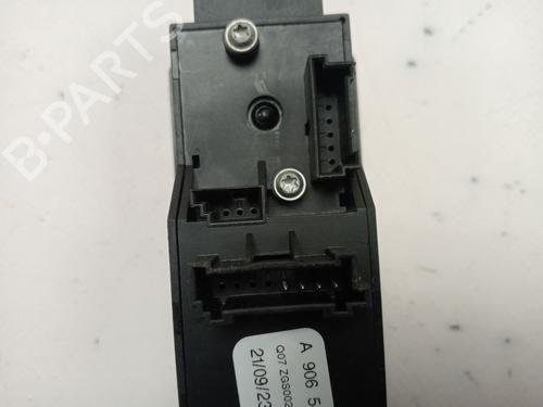 Left front window switch MERCEDES-BENZ SPRINTER 3-t Platform/Chassis (B906) 216 CDI (906.111, 906.113, 906.211, 906.213) | BP39104947I27 - Image 4
