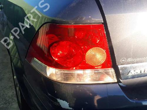 Used Left taillight OPEL ASTRA H (A04) [2004-2014]  12839434