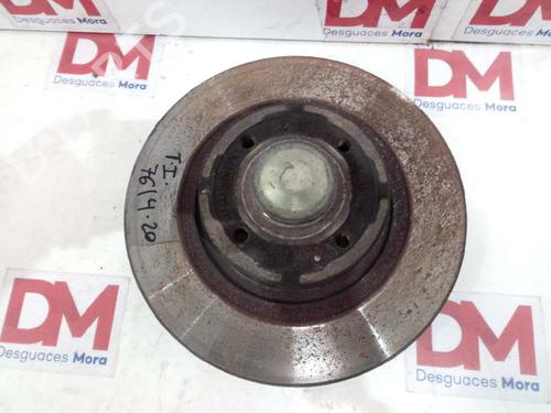 Used Left rear steering knuckle RENAULT MEGANE II (BM0/1_, CM0/1_) [2001-2012]  16469379