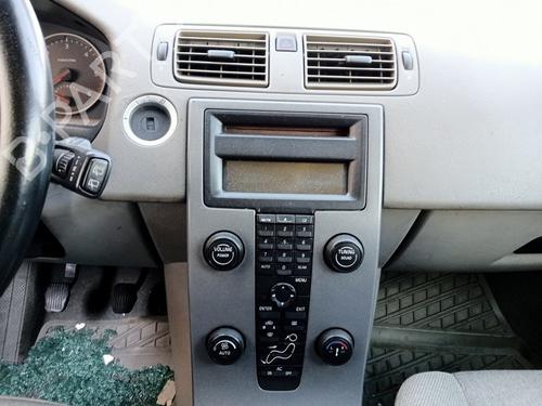 Fuse box VOLVO V50 (545) 2.0 D | BP27983688E1  - Image 9