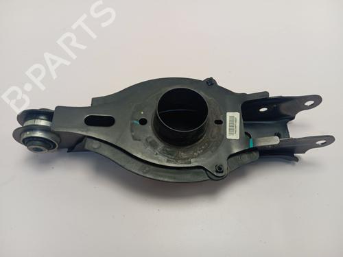 right-rear-suspension-arm-mg-mg-4-eh32-2022-40219655 main image