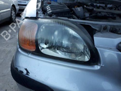 Used Right headlight SUZUKI BALENO (EG) 1.6 i 16V (SY416) (98 hp) 12837354