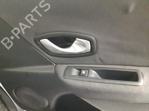 Højre bagtil invendig håndtag RENAULT MEGANE III Hatchback (BZ0/1_, B3_) [2008-2025]  30372853