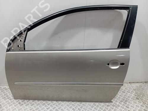 Used Left front door Left front door VW GOLF V (1K1) 1.9 TDI (105 hp) 40499709 40499709