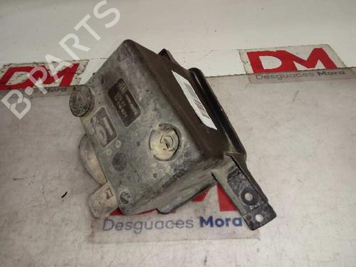 Right front fog light OPEL CORSA C (X01) 1.2 (F08, F68) | BP30371306C31