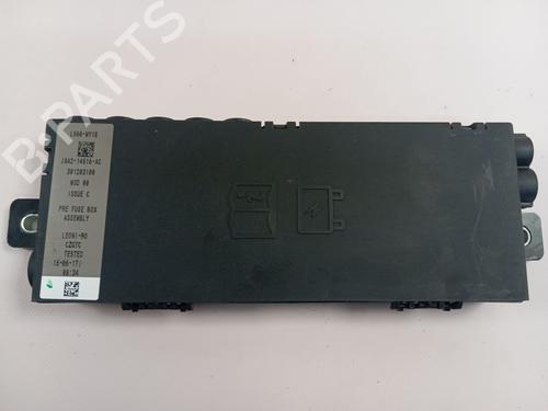 Used Fuse box Fuse box LAND ROVER RANGE ROVER VELAR (L560) 3.0 D300 SDV6 4x4 (300 hp) 40195544 40195544