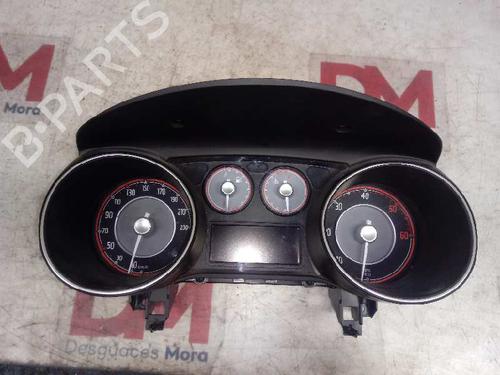 Used Instrument cluster FIAT GRANDE PUNTO (199_) 1.4 16V (199BXG1B, 199AXG1B) (95 hp) 13497517