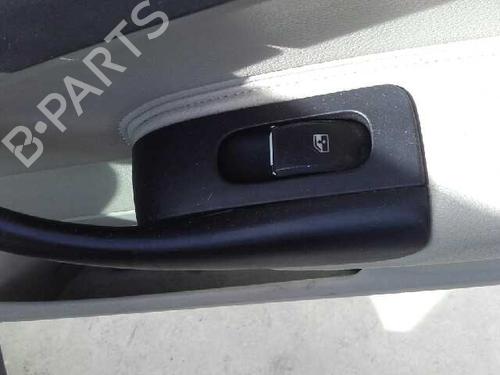 Used Right front window switch SAAB 9-3 Estate (E50) 1.9 TiD (150 hp) 16685831