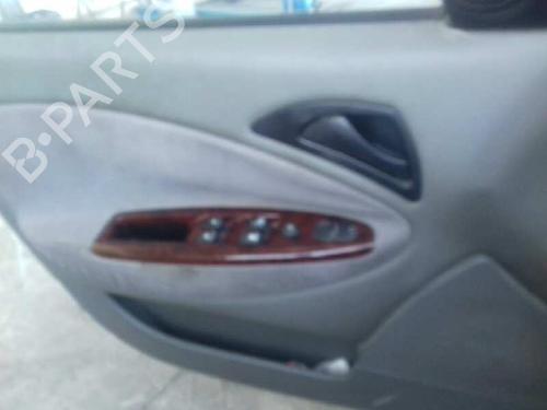 Used Left front window switch DAEWOO NUBIRA Saloon (J100) 2.0 16V (133 hp) 12834307