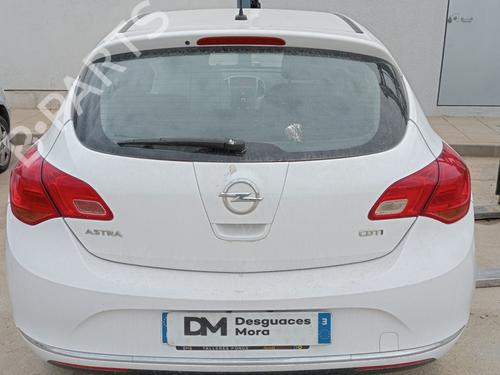Wheel arch OPEL ASTRA J (P10) 1.6 CDTi (68) | BP22698272C56 