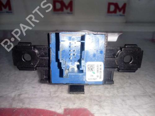 Hand brake PEUGEOT 308 II (LB_, LP_, LW_, LH_, L3_) 1.5 BlueHDI 100 | BP16681230I18