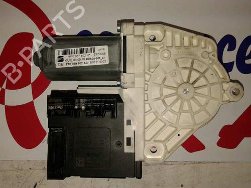 Right front window motor SEAT LEON (1M1)  | BP12639402E20 