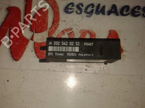 Used Lights ECU MERCEDES-BENZ C-CLASS (W202) C 230 Kompressor (202.024) (193 hp) 12836506