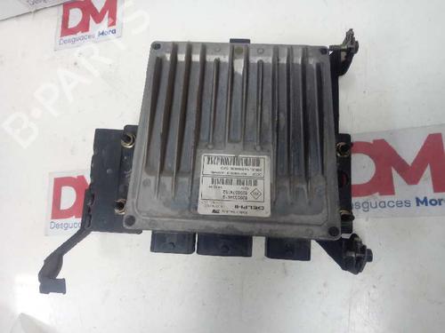 Used Engine control unit (ECU) RENAULT MEGANE II Saloon (LM0/1_) [2003-2025]  12664184