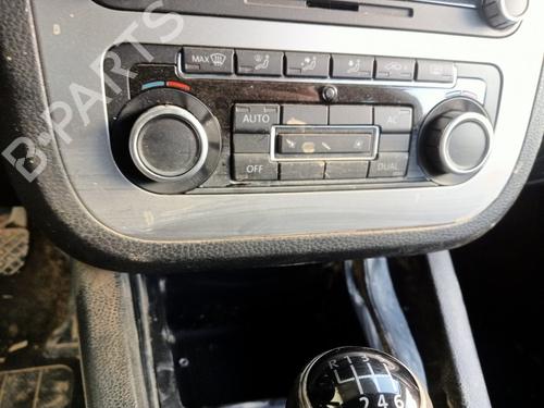 Used Climate control VW SCIROCCO III (137, 138) 2.0 TDI (140 hp) 16882347