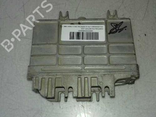 Used Engine control unit (ECU) VW POLO III (6N1) 50 1.0 (50 hp) 15853279