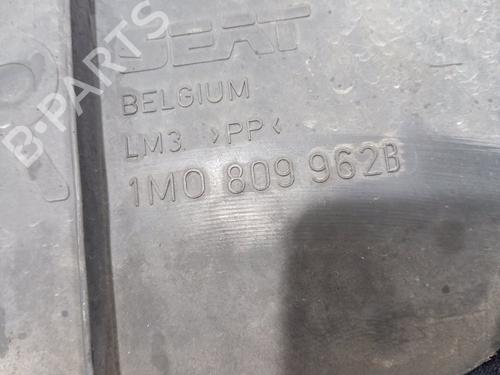 Wheel arch SEAT LEON (1M1)  | BP22229443C56 