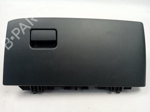 Used Glove box TOYOTA YARIS CROSS (MXP_) [2020-2025]  27574146