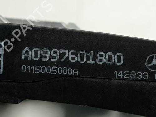 Rear right exterior door handle MERCEDES-BENZ C-CLASS (W205) C 220 BlueTEC / d (205.002, 205.004) | BP17999806C130 