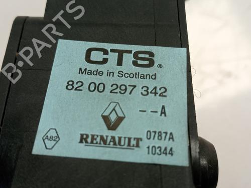 Pedal RENAULT CLIO III (BR0/1, CR0/1) 1.2 16V (BR0R, BR1D, BR1L, CR0R) | BP15265487I4 