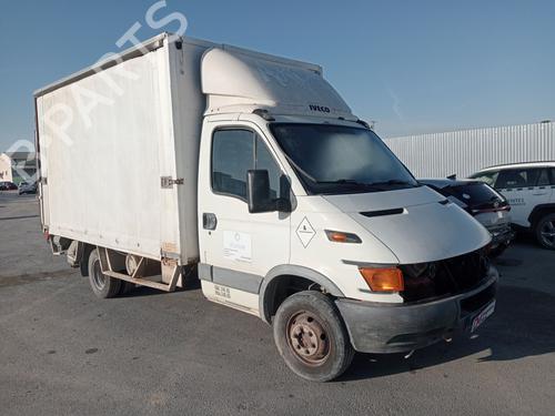 Brukte deler til IVECO DAILY III Platform/Chassis 35 S 11,35 C 11 (A2FC13AA, A6FBU4AB, A2NB14A1, A2ND13A1,... 4990850