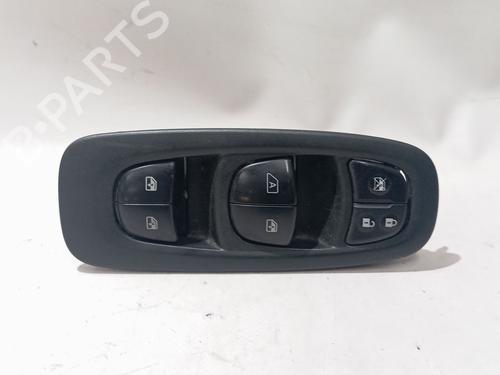 Used Left front window switch RENAULT KADJAR (HA_, HL_) [2015-2026]  31928982