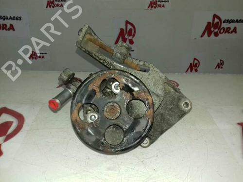 Used Steering pump SUBARU LEGACY III Estate (BH) 2.5 AWD (BH9) (156 hp) 16750387