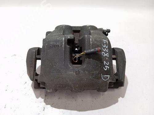 Used Right front brake caliper VW TOUAREG (7LA, 7L6, 7L7) [2002-2013]  31249941