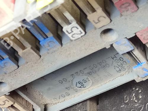 Fuse box PEUGEOT 607 (9D, 9U) | BP30469901E1 - Image 3